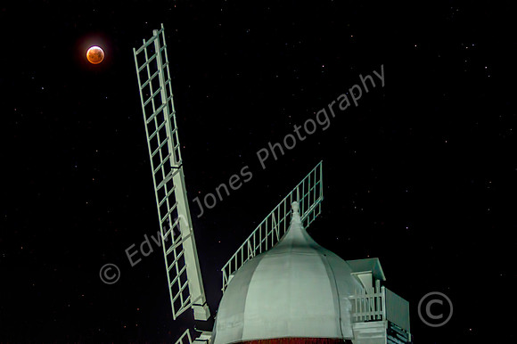 Halnaker Mill Lunar Eclipse
