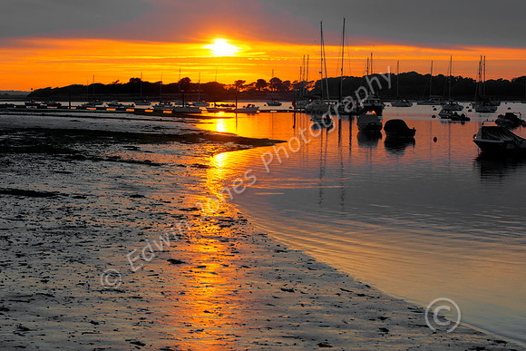 Tide Line Itchenor