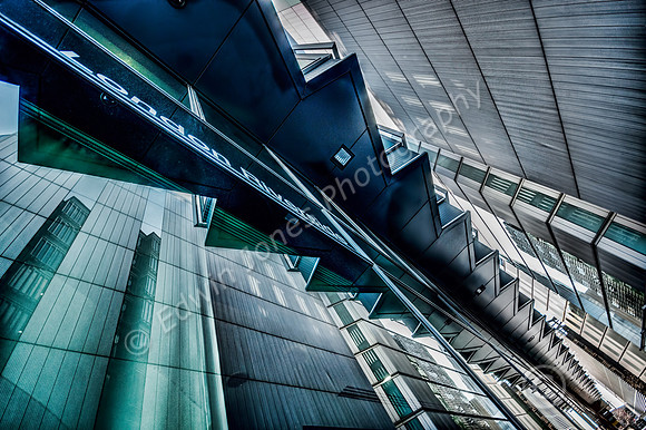 London Riverside Arrow To The Future