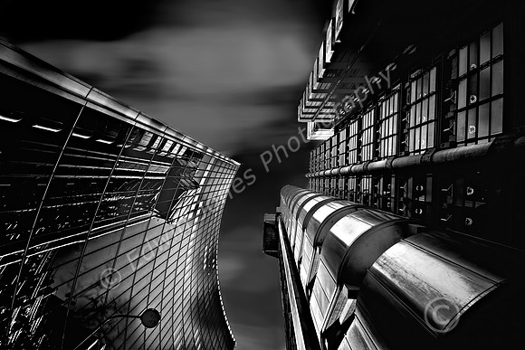Metropolis at Lloyds