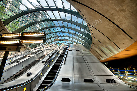Canary Tube Entrance