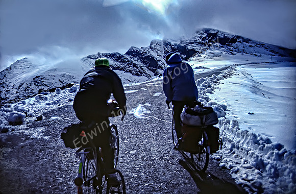 Pico Veleta Snow Climb